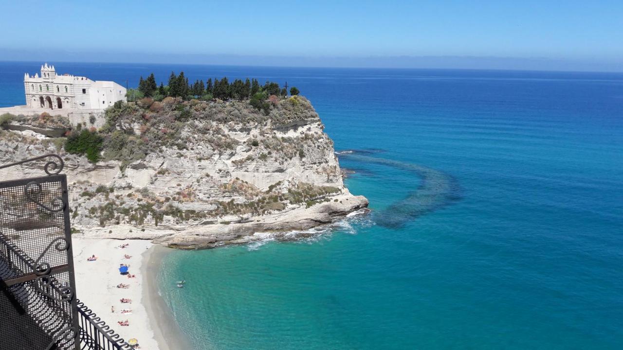Villa Mimosa Tropea Ricadi Exterior photo